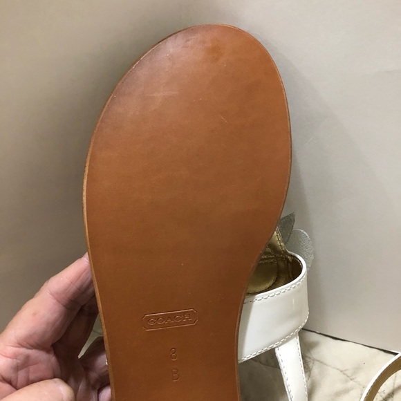 ****SOLD****Coach leather sandals - Picture 5 of 6